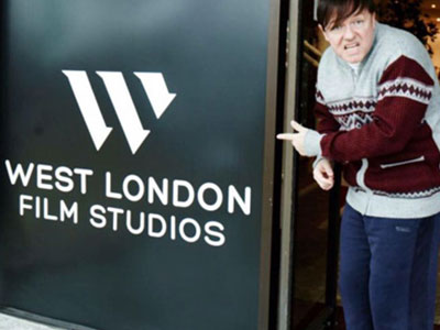 Ricky Gervais Films Derek – Christmas Special at WLFS